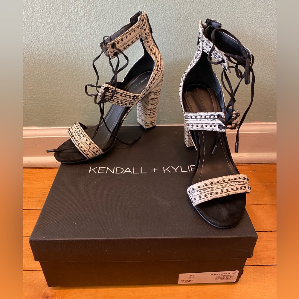 KENDALL+KYLIE Multi Leather Sandal
